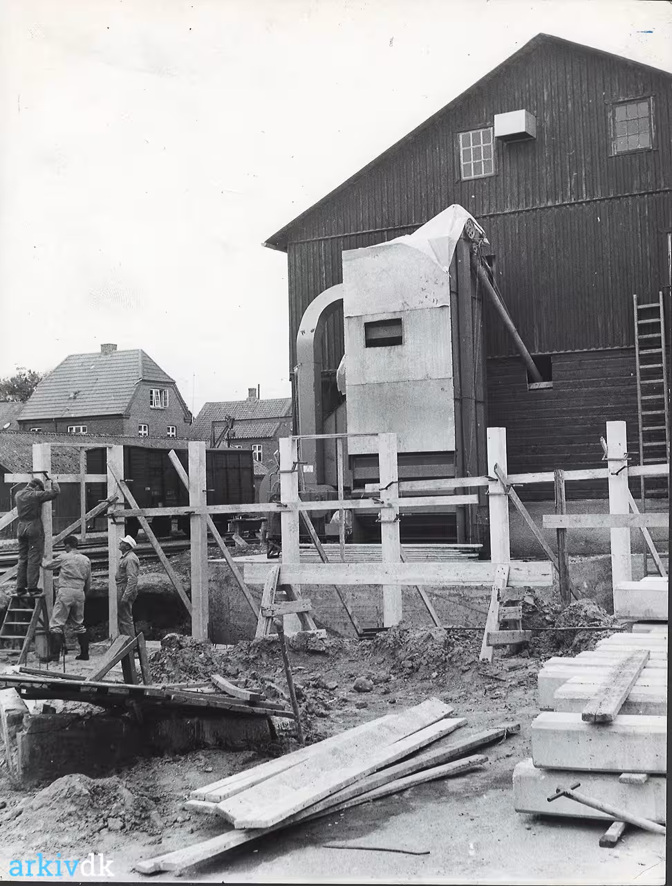 Siloen under opførelse